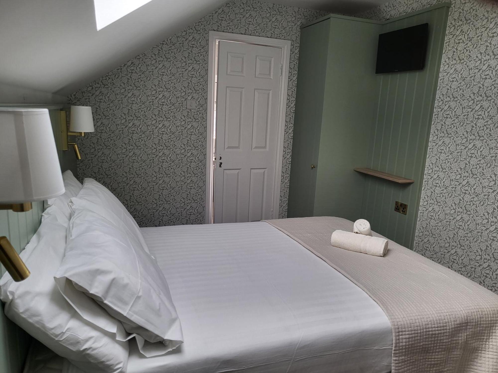 Aaron Guesthouse Galway Eksteriør billede