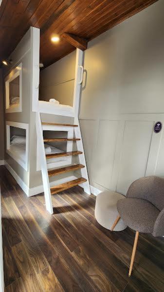 Aaron Guesthouse Galway Værelse billede